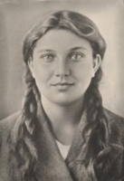 Сопова Анна Дмитриевна (1924-1943)