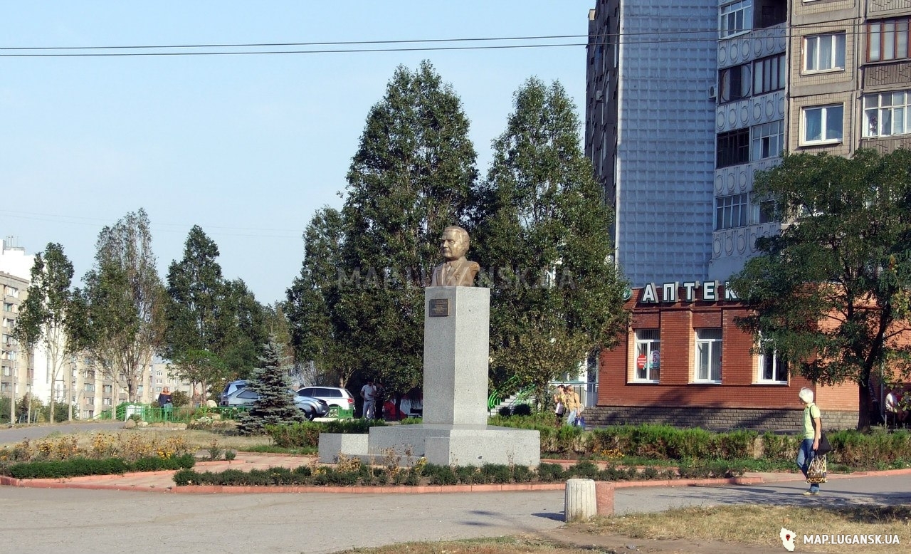 Памятник П. А. Гмыре, Современные, Любительские, Достопримечательности
