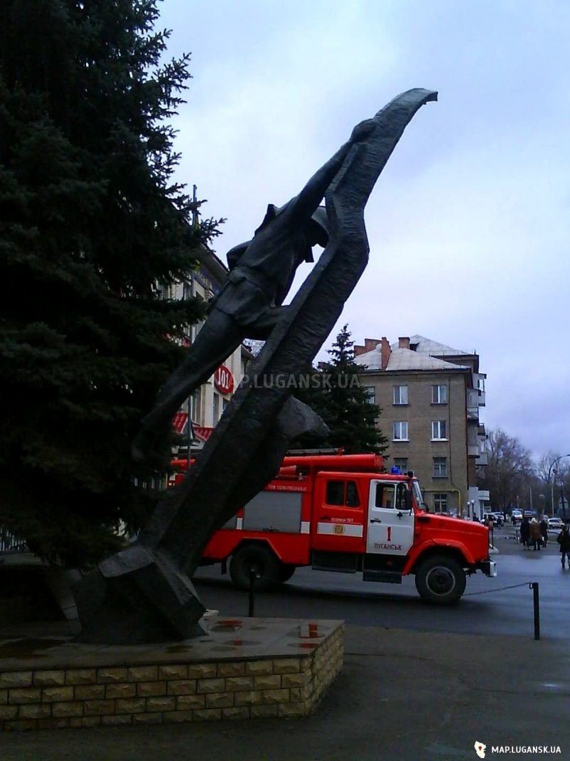 Памятник героям-пожарным, Современные, Достопримечательности, Цветные