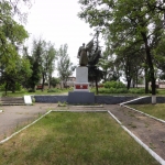 Памятник в честь погибших воинов-освободителей Луганска, Современные, Достопримечательности, Цветные