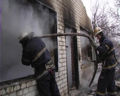 19 января на территории ЛНР ликвидировано 8 пожаров, помощь населению оказывалась 6 раз.