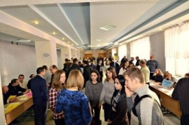 Больше сотни абитуриентов посетили День открытых дверей в ЛНУ имени Тараса Шевченко.