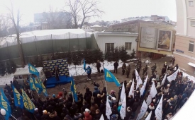 ЛДПР направила очередной гуманитарный конвой жителям Донецка и Луганска.