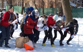 Открытое эстафетное первенство Луганска по спортивному ориентированию состоялось 12 февраля в парке имени 1 Мая.