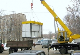 Почти 50 незаконно установленных киосков были демонтированы в Луганске.