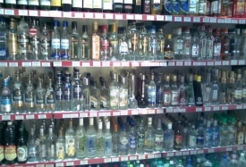 В ЛНР вступил в силу запрет на продажу алкогольной продукции военнослужащим в форме.